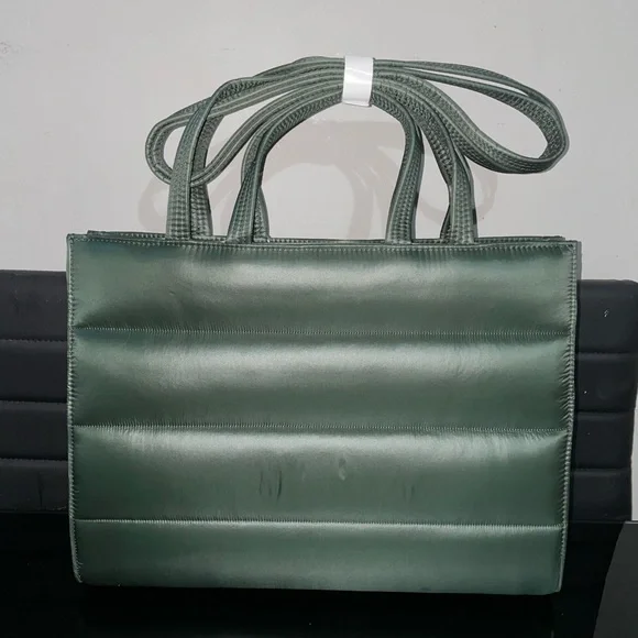 Moose Knuckle X Telfar Puffer Bag - Picture 2 of 11